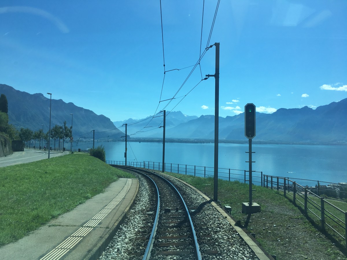 how to get a panoramic view of&nbsp;switzerland