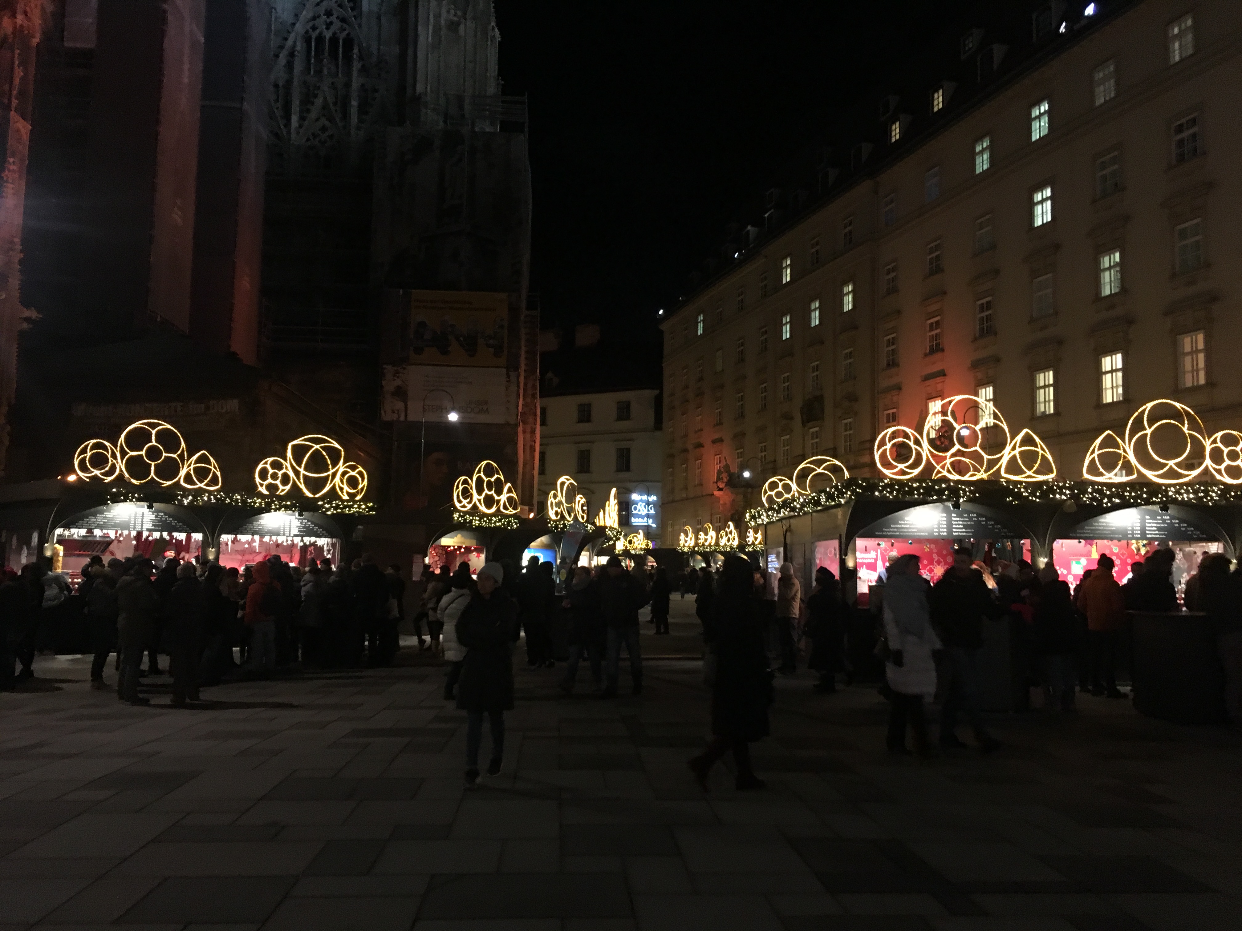Stephansdom Christmas Market 10