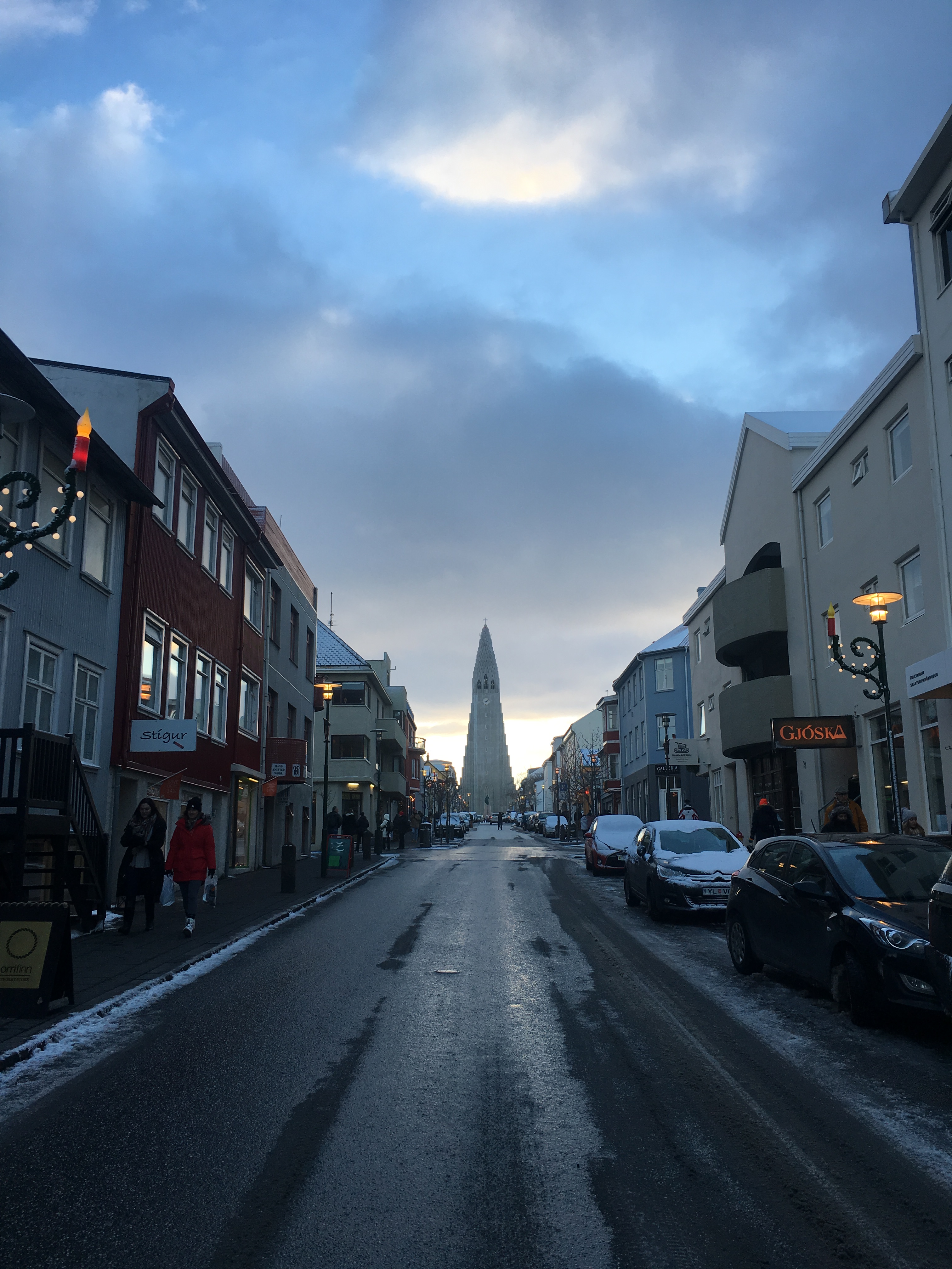 Hallgrimskirjka 44