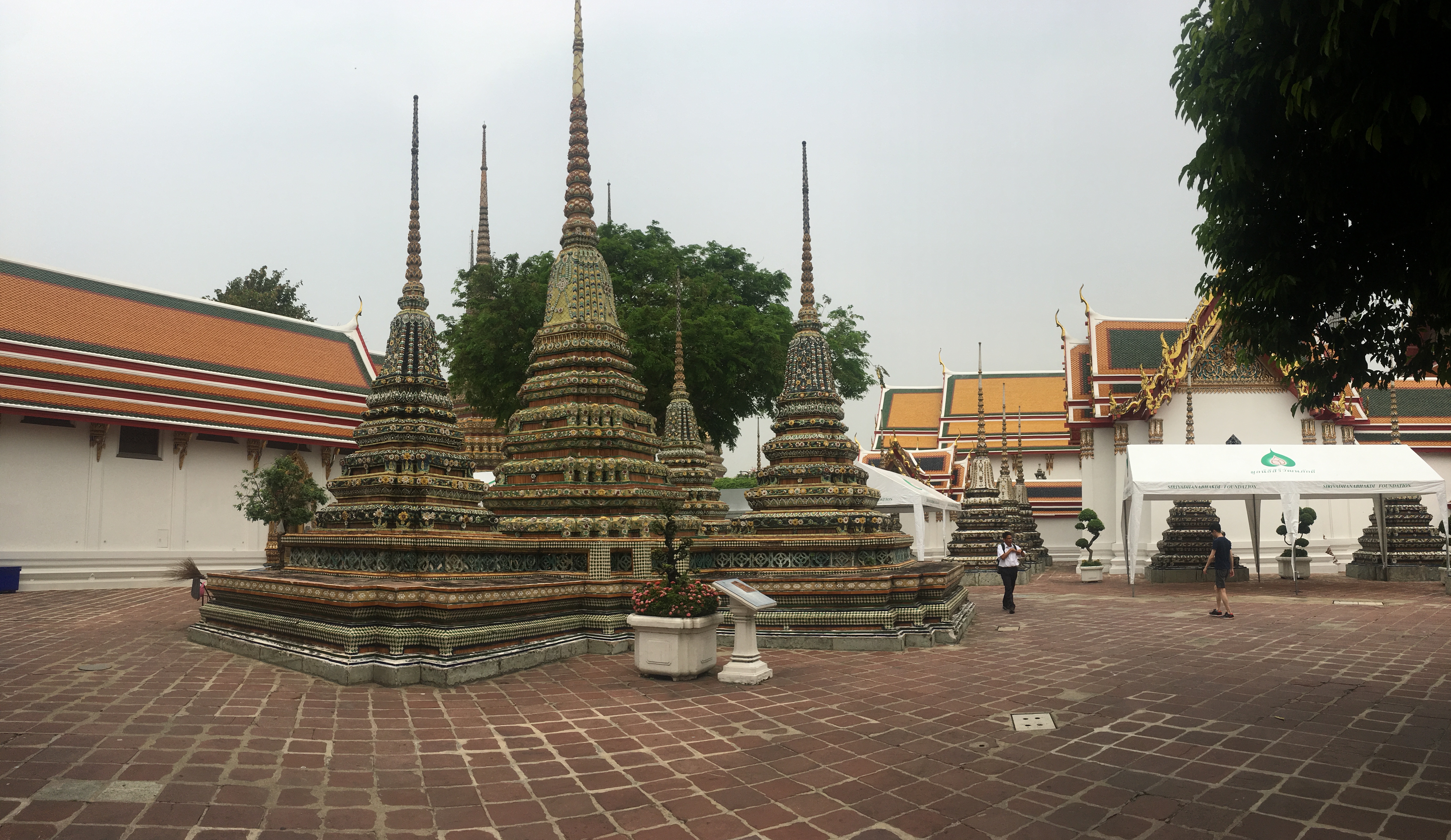 Day 1 - Bangkok - Wat Pho Big Buddha 4