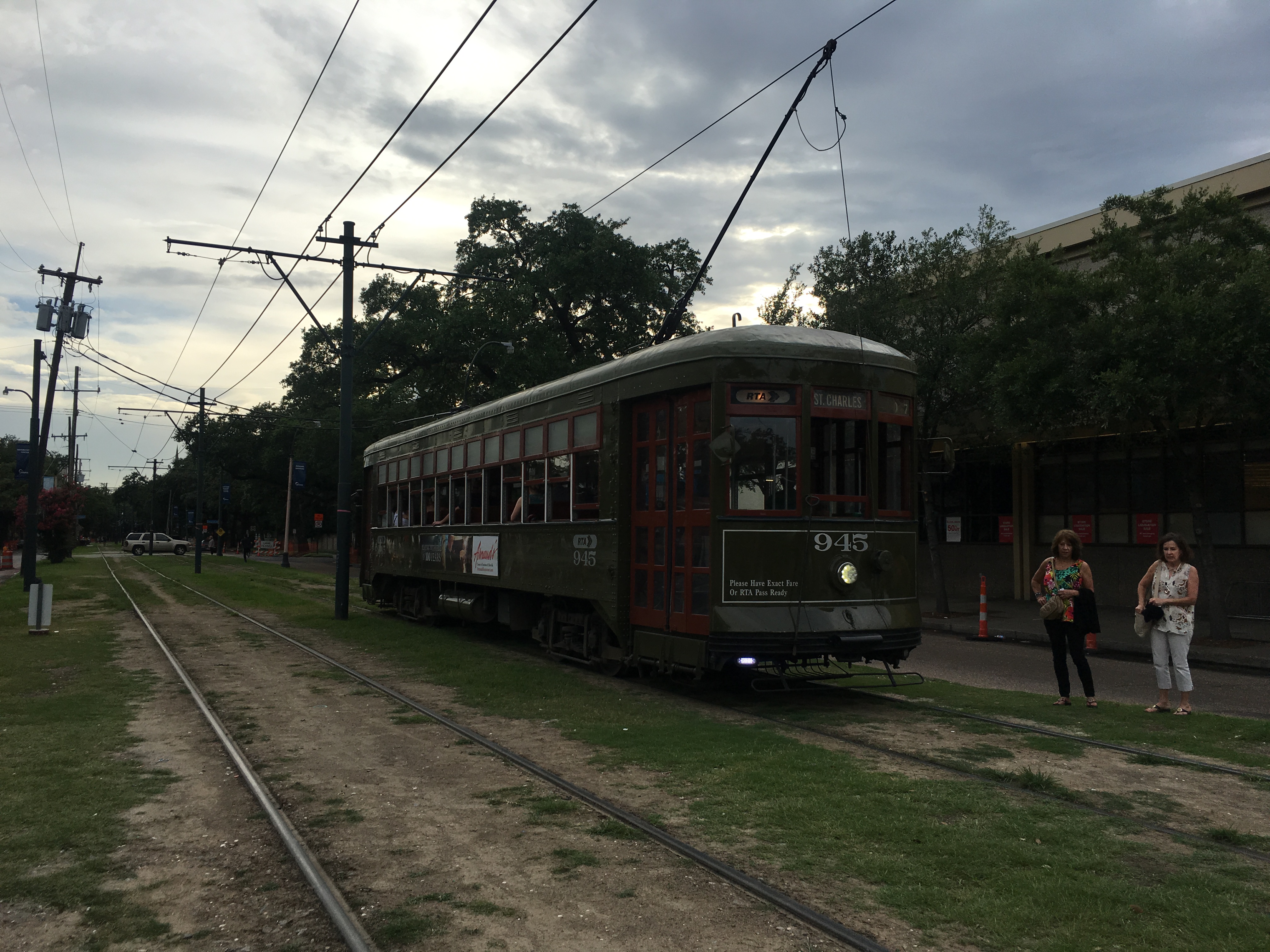 st. charles street car 27